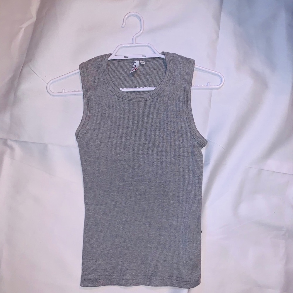 vintage grey muscle tank